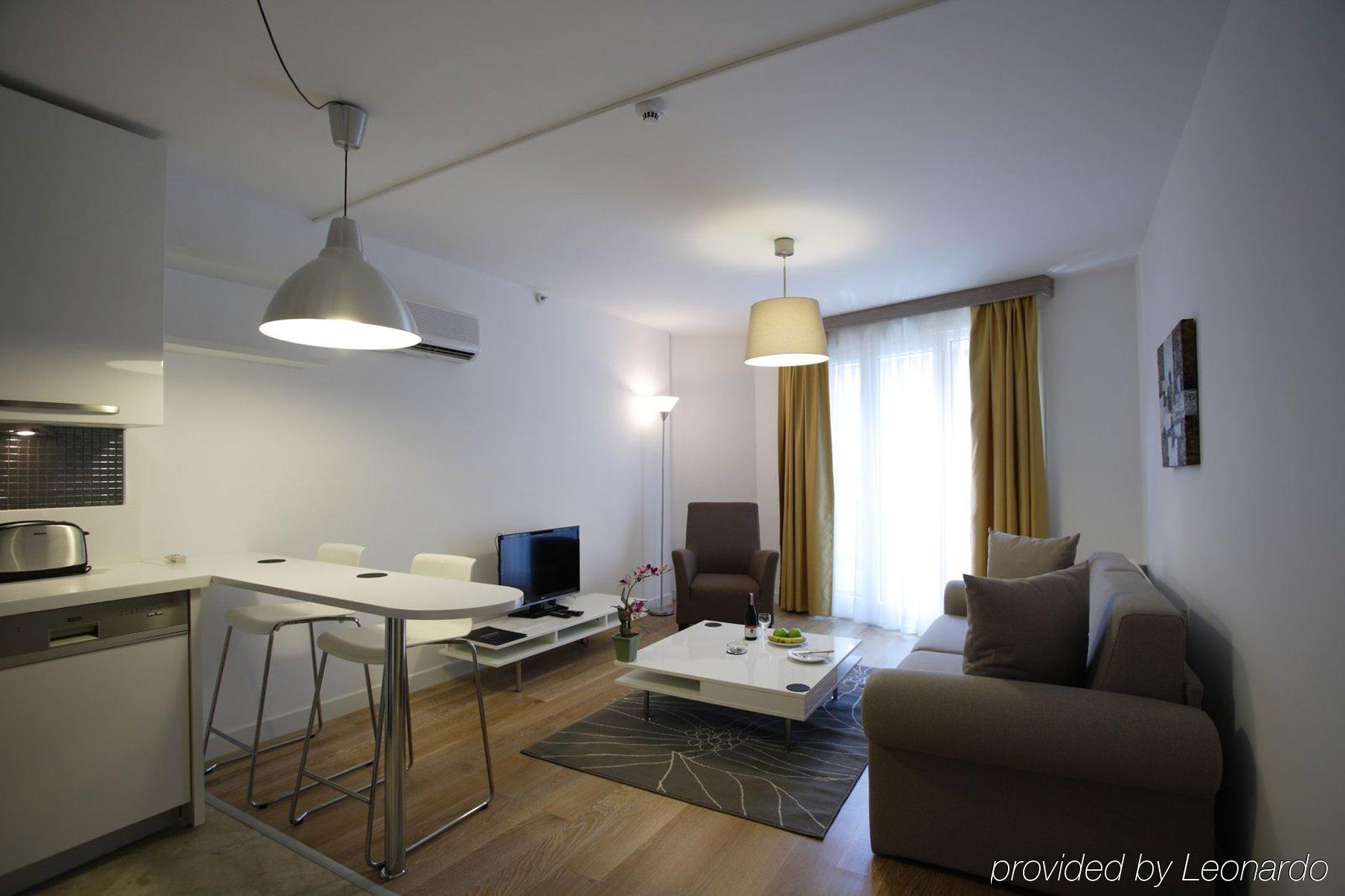 Home Stay Home Valikonagi Estambul Habitación foto